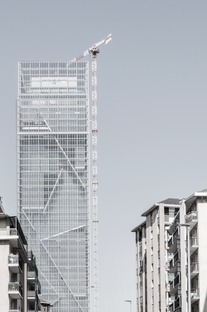 Fuksas’ kaleidoscopic tower in Turin


