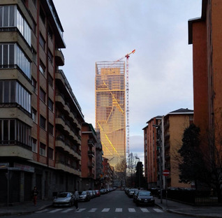 Fuksas’ kaleidoscopic tower in Turin

