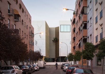 GRC facade for Mecanoo’s Cordoba Courthouse


