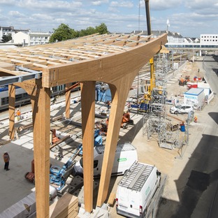 AREP’s LORIENT-BRETAGNE SUD laminated timber and glass station 
