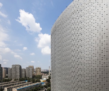 Air China Tower with aluminium cladding by AREP and IPPR
