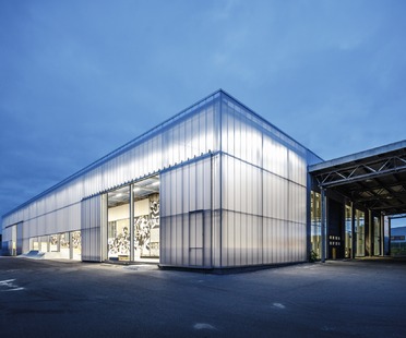Effekt Architects renovate an industrial building to adapt it for street sports 
