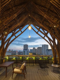 VTN Architects’ bamboo roof for Nocenco Café 
