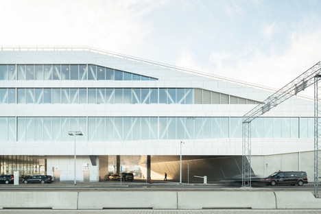C.F. Møller Architects’s steel and glass Värtaterminalen 
