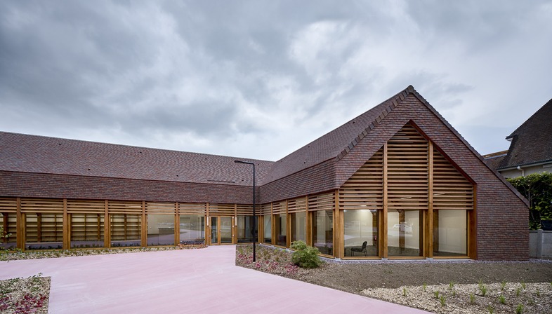 Timber and terra cotta for Lemoal Lemoal architects’ social centre in Cabourg 
