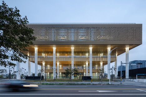 Mecanoo’s steel structure for Tainan library 
