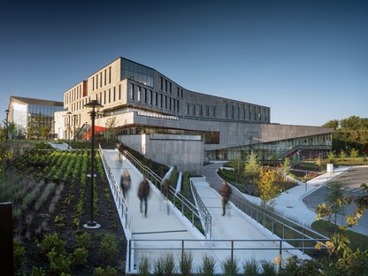 Teeple-GWWO architects’ concrete and limestone building for Morgan State University 
