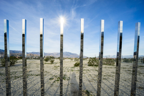 Philip K. Smith III, The Circle of Land and Sky. 